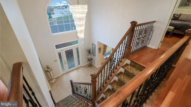 $965,000 | 15 Lori Lane, Huntingdon Valley, PA 19006