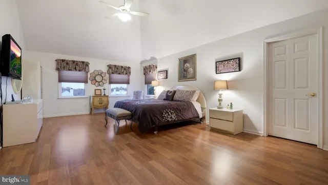 $965,000 | 15 Lori Lane, Huntingdon Valley, PA 19006