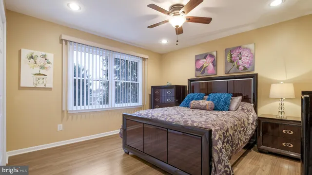 $965,000 | 15 Lori Lane, Huntingdon Valley, PA 19006