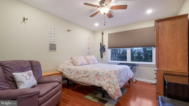 $965,000 | 15 Lori Lane, Huntingdon Valley, PA 19006