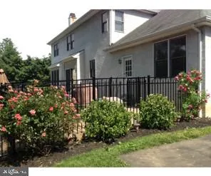 $965,000 | 15 Lori Lane, Huntingdon Valley, PA 19006