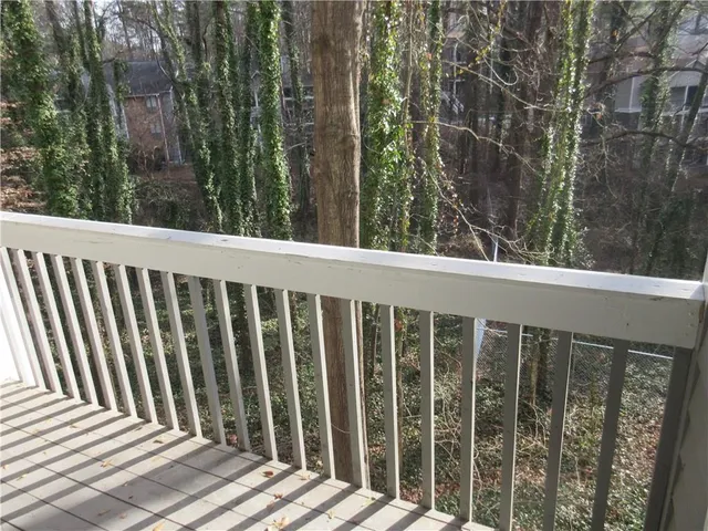 $1,600 | 325 Warm Springs Circle, Unit 325, Roswell, GA 30075