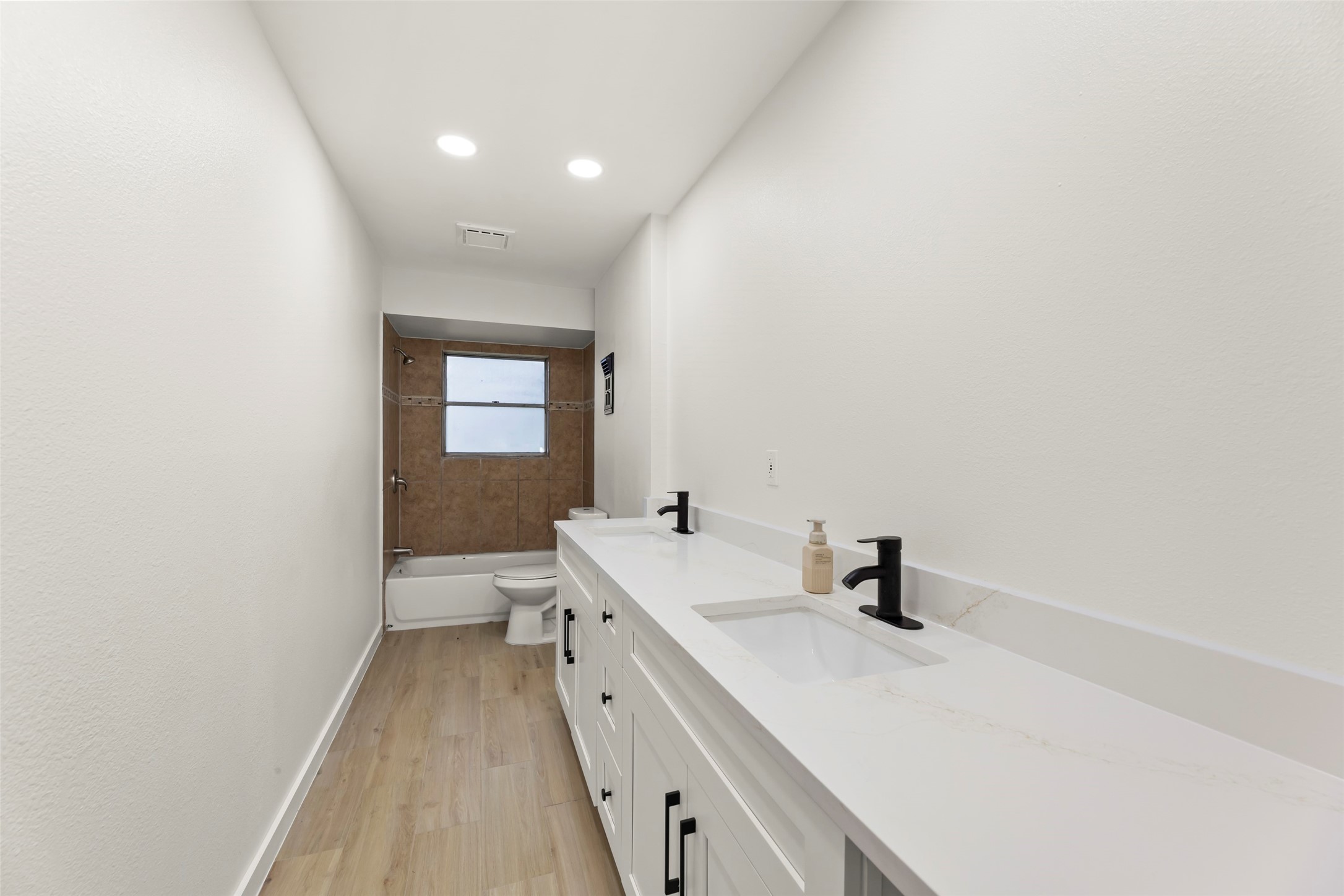3225 Bostic Street Houston, TX 77093 - Photo 20 of 50