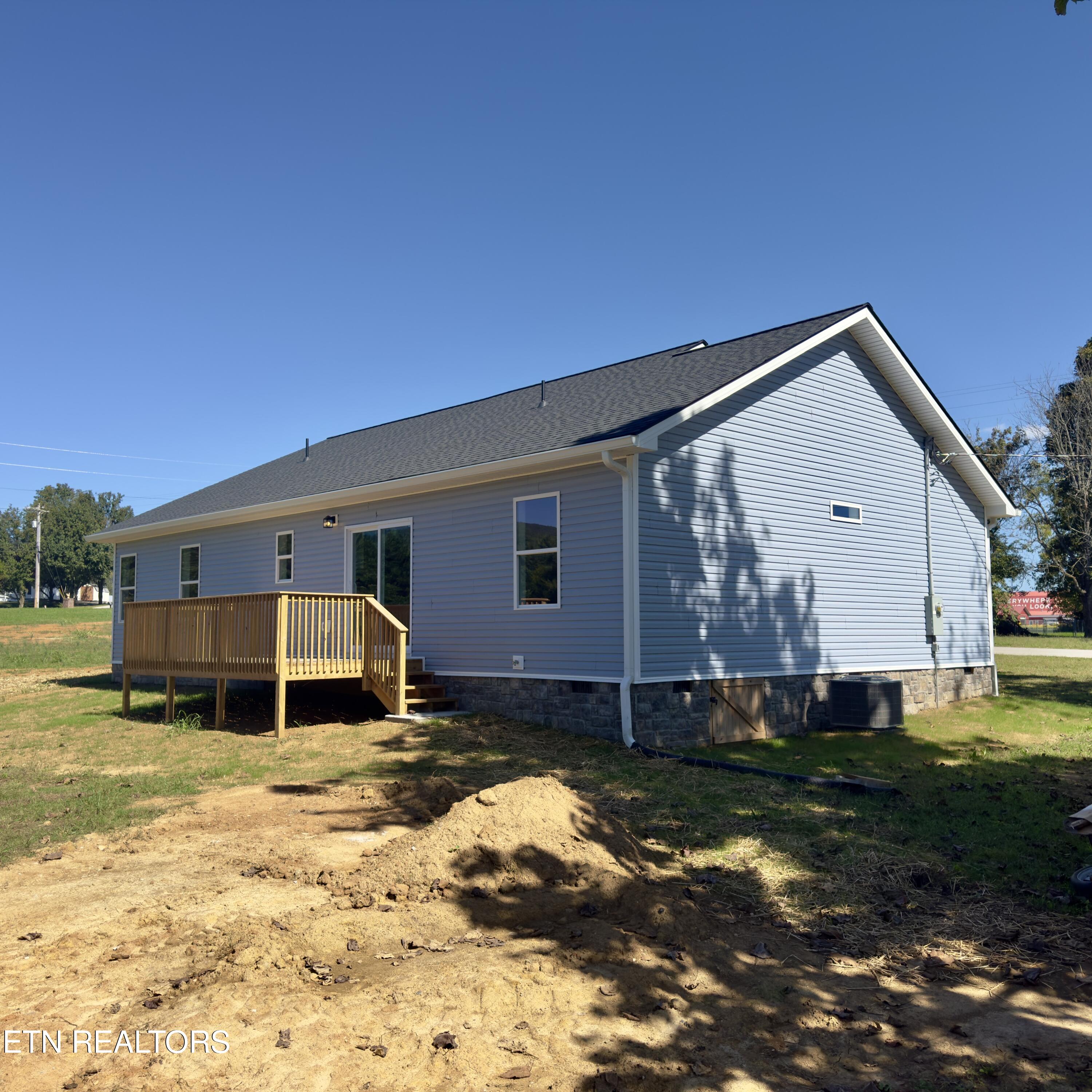 127 Deer Ridge Drive Rutledge, TN 37861 - Photo 5 of 13 IMG_3355