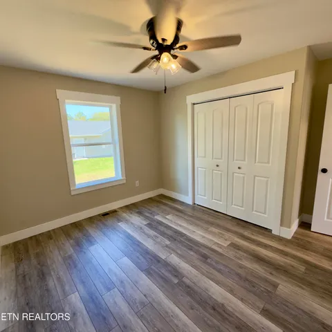 $345,900 | 127 Deer Ridge Drive, Rutledge, TN 37861