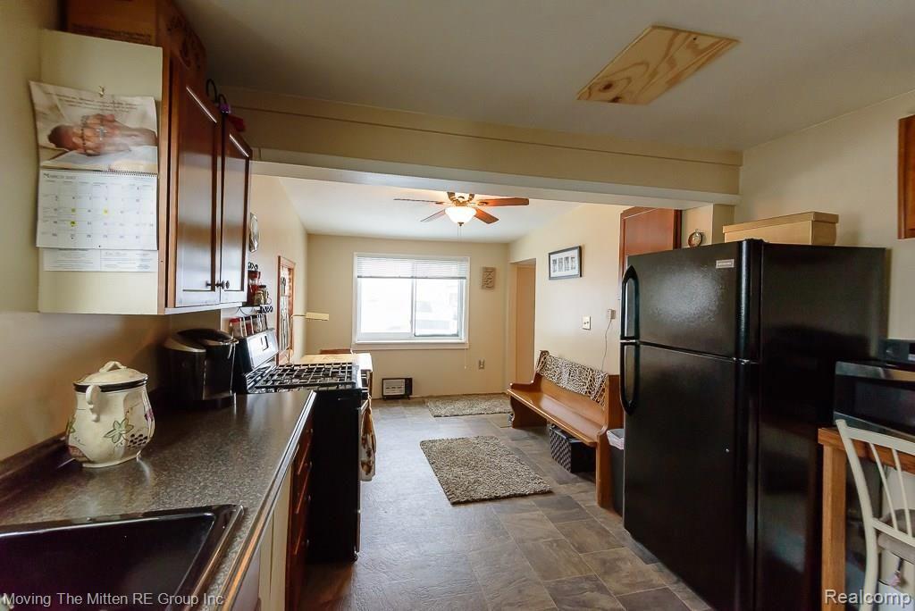 28800 Ecorse Road Romulus, MI 48174 - Photo 4 of 26