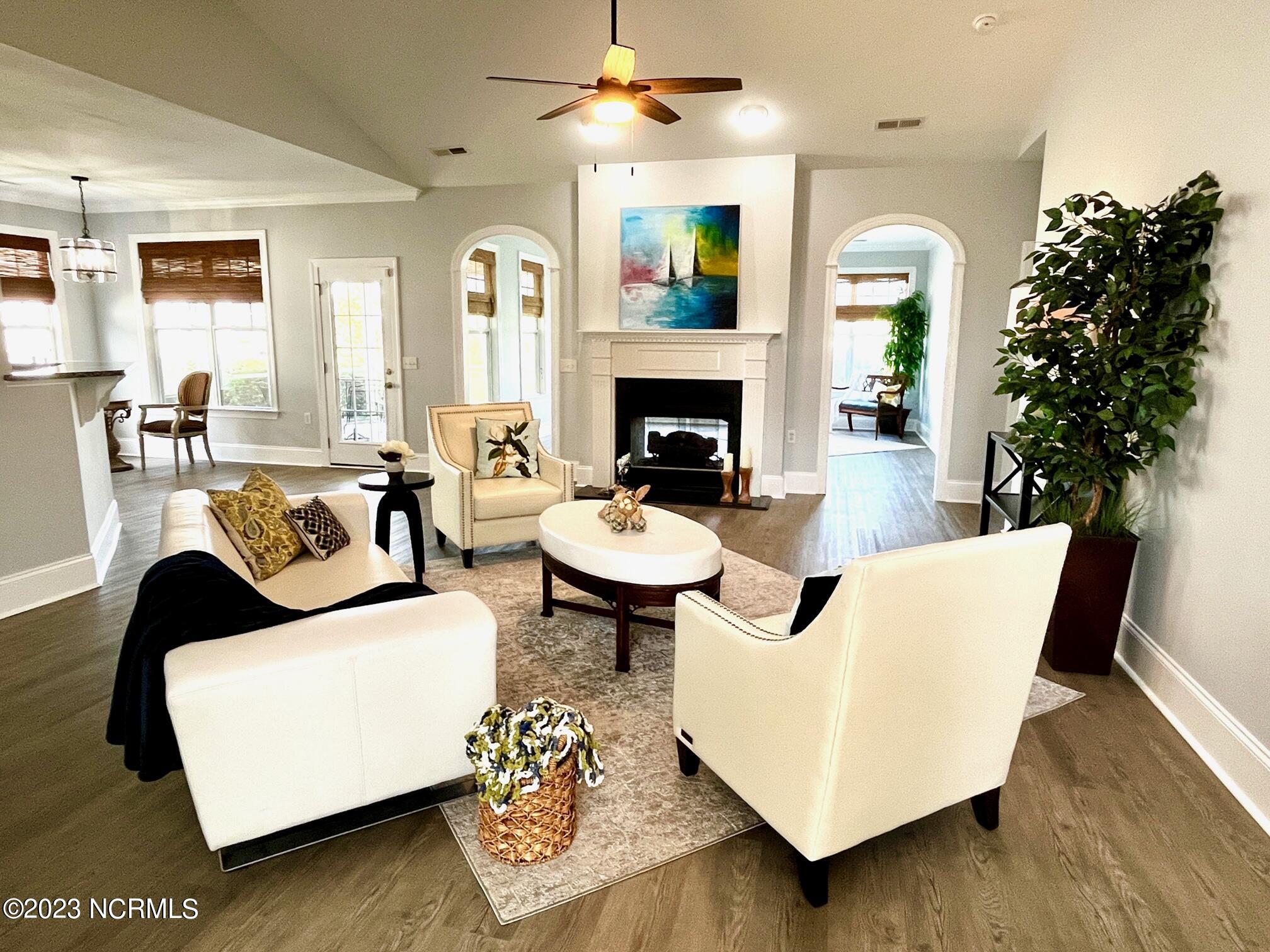 7176 Bonaventure Street Southwest Ocean Isle Beach, NC 28469 - Photo 2 of 30 20 Living Room