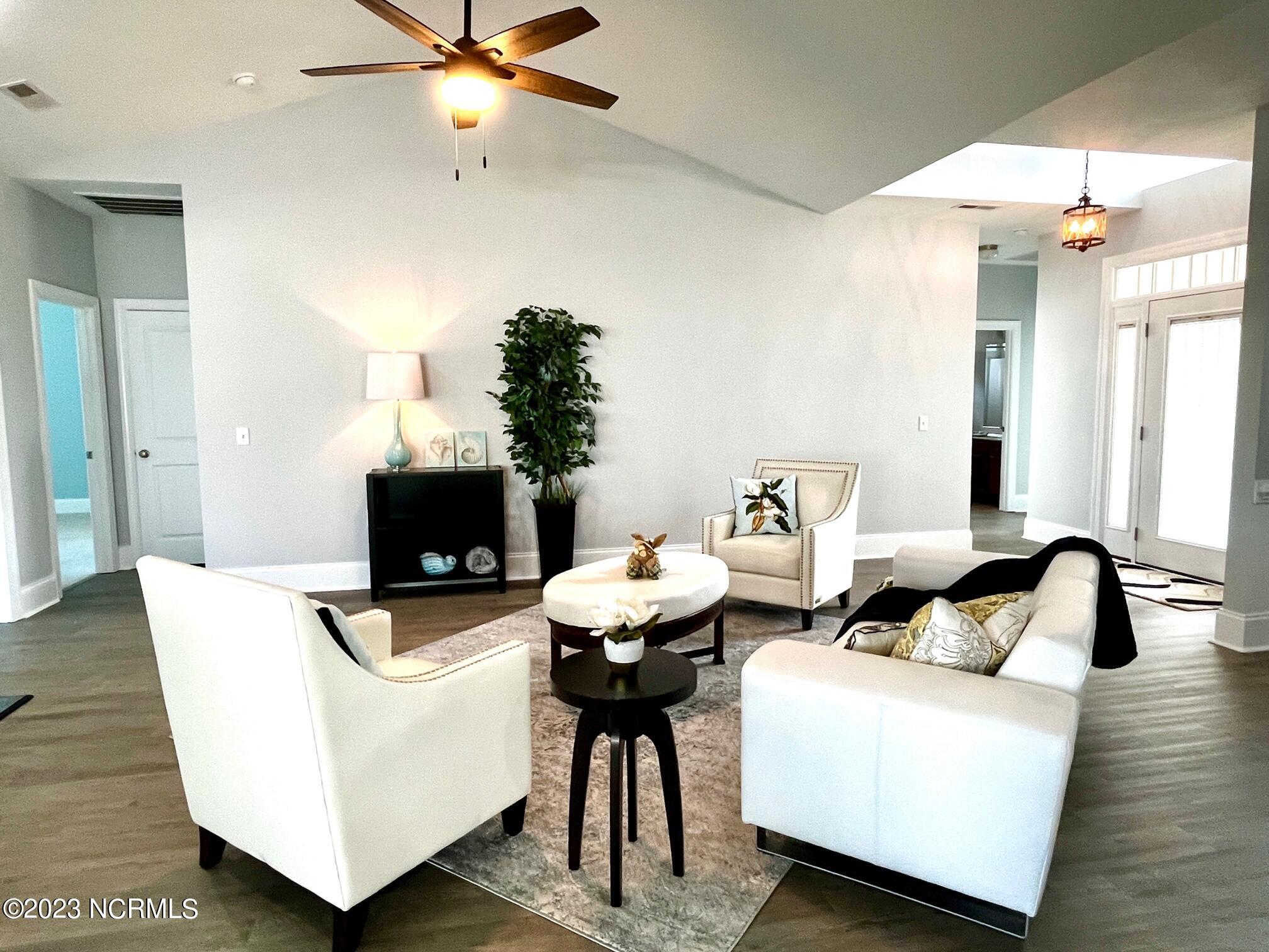 7176 Bonaventure Street Southwest Ocean Isle Beach, NC 28469 - Photo 5 of 30 23 Living Room