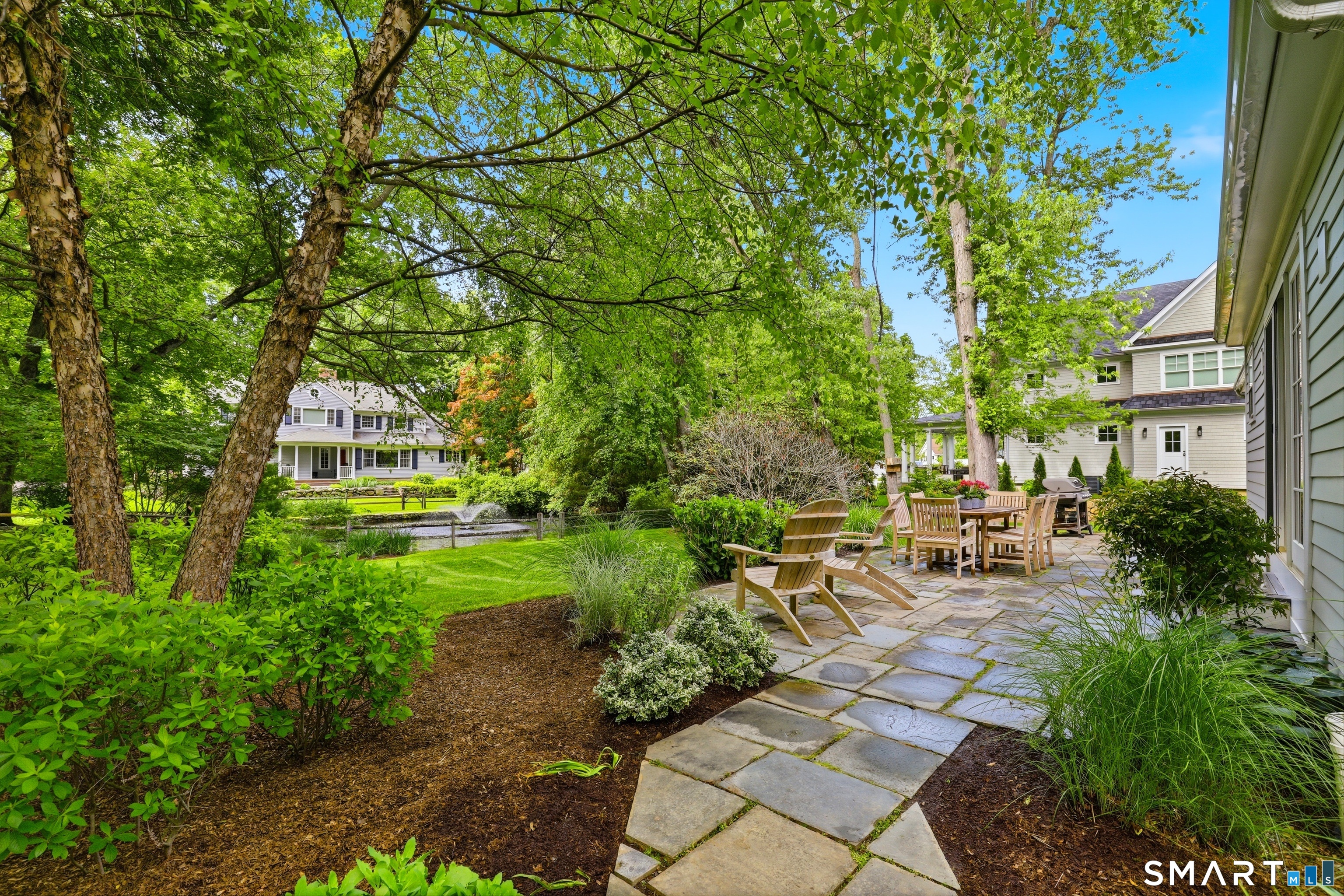 201 Middlesex Road Darien, CT 06820 - Photo 34 of 39