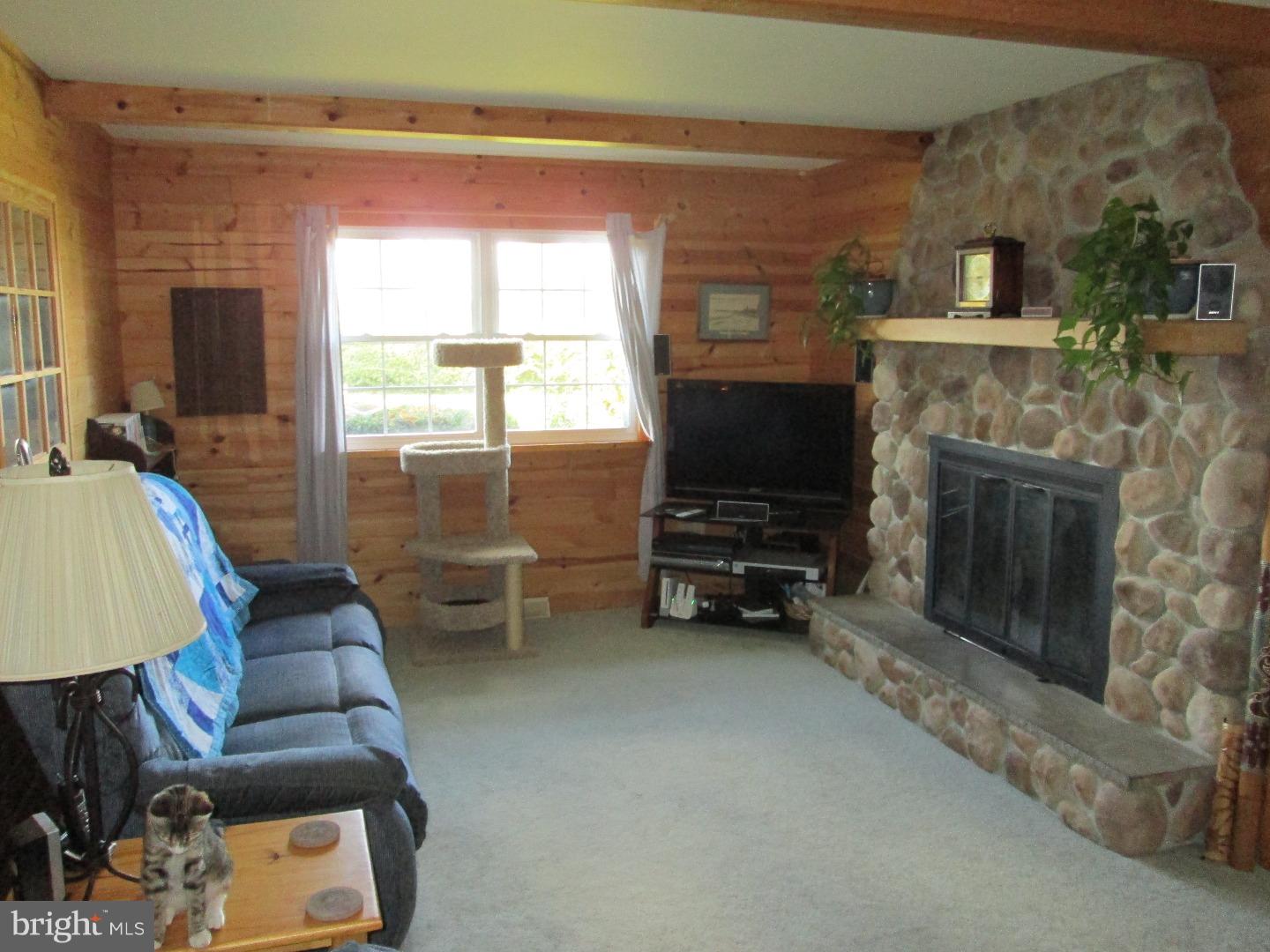 2174 Strasburg Road Coatesville, PA 19320 - Photo 12 of 23 Family Room