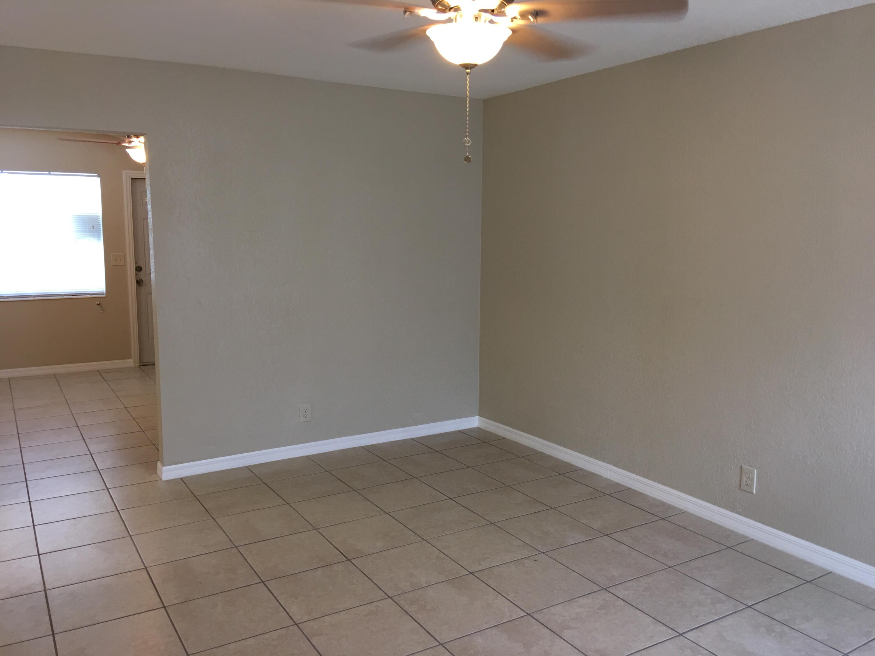 539 Silver Beach Road Lake Park, FL 33403 - Photo 2 of 23 541 Interior
