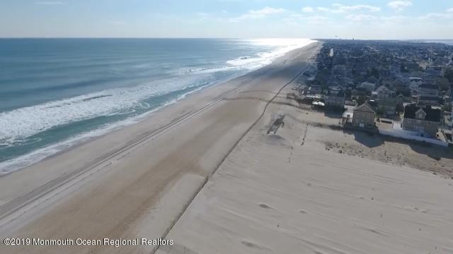 29 Shell Road, Unit 60 Mantoloking, NJ 08738 - Photo 3 of 5 IMG_1693