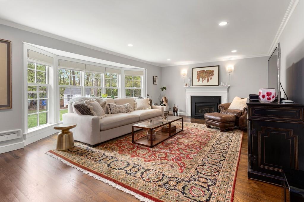 65 Westgate Wellesley, MA 02481 - Photo 14 of 42 Gallery Image 14