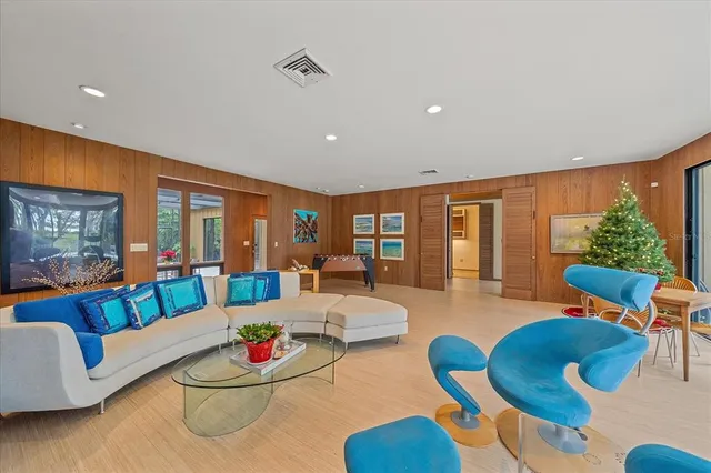 $12,500 | 3348 Old Oak Drive, Sarasota, FL 34239