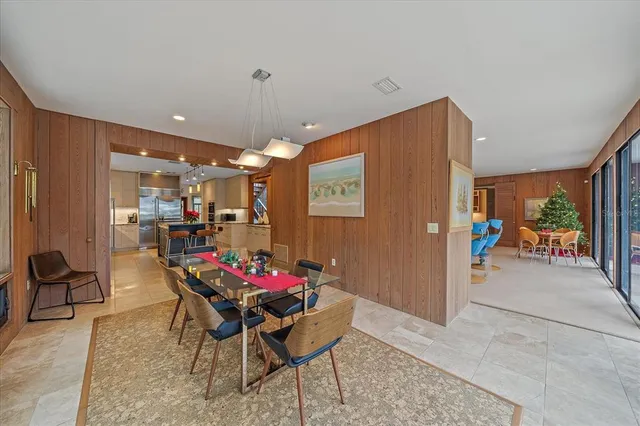 $12,500 | 3348 Old Oak Drive, Sarasota, FL 34239