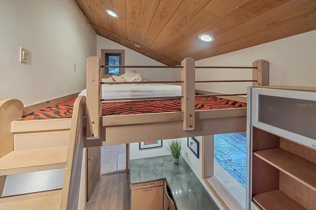 $12,500 | 3348 Old Oak Drive, Sarasota, FL 34239