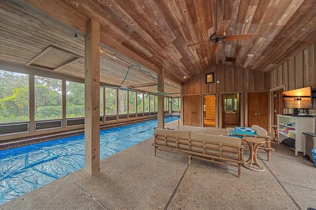 $12,500 | 3348 Old Oak Drive, Sarasota, FL 34239