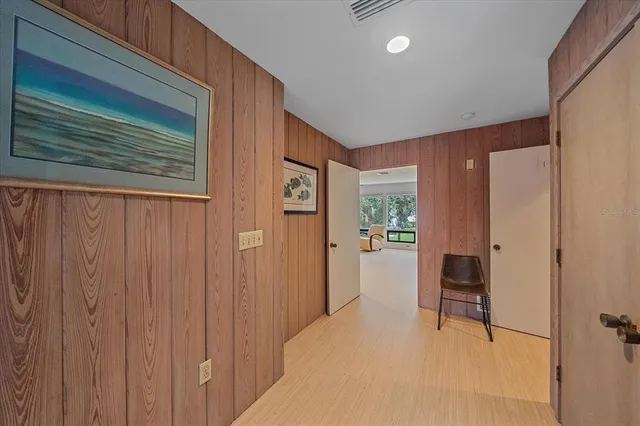 $12,500 | 3348 Old Oak Drive, Sarasota, FL 34239