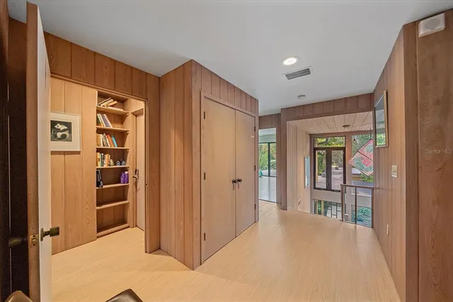 $12,500 | 3348 Old Oak Drive, Sarasota, FL 34239