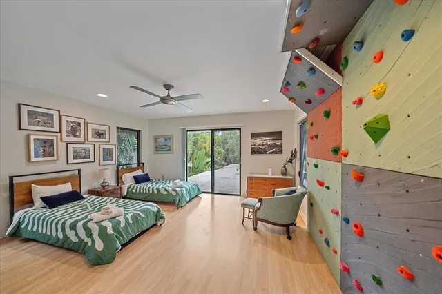 $12,500 | 3348 Old Oak Drive, Sarasota, FL 34239