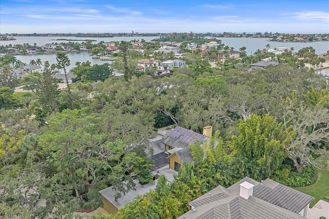 $12,500 | 3348 Old Oak Drive, Sarasota, FL 34239