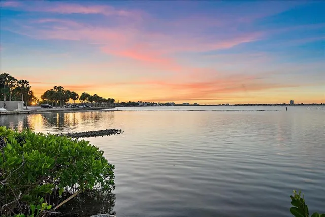 $12,500 | 3348 Old Oak Drive, Sarasota, FL 34239