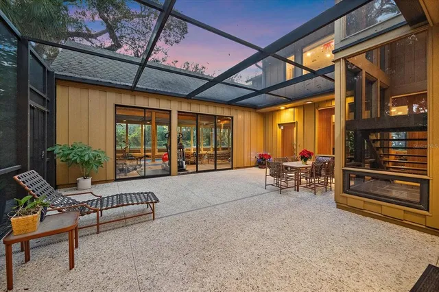 $12,500 | 3348 Old Oak Drive, Sarasota, FL 34239