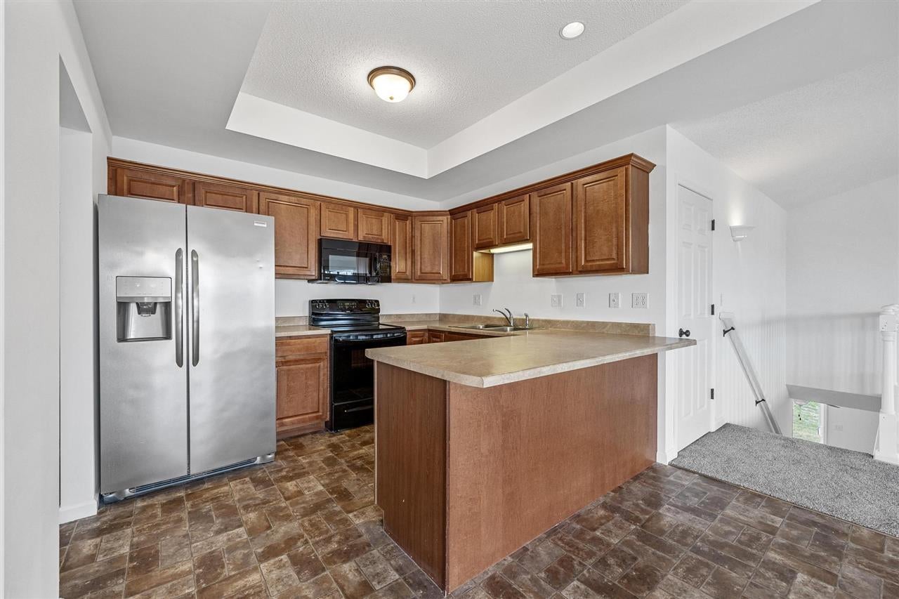 3715 Stoney Point Road Southwest Cedar Rapids, IA 52404 - Photo 7 of 25 Gallery Image 7