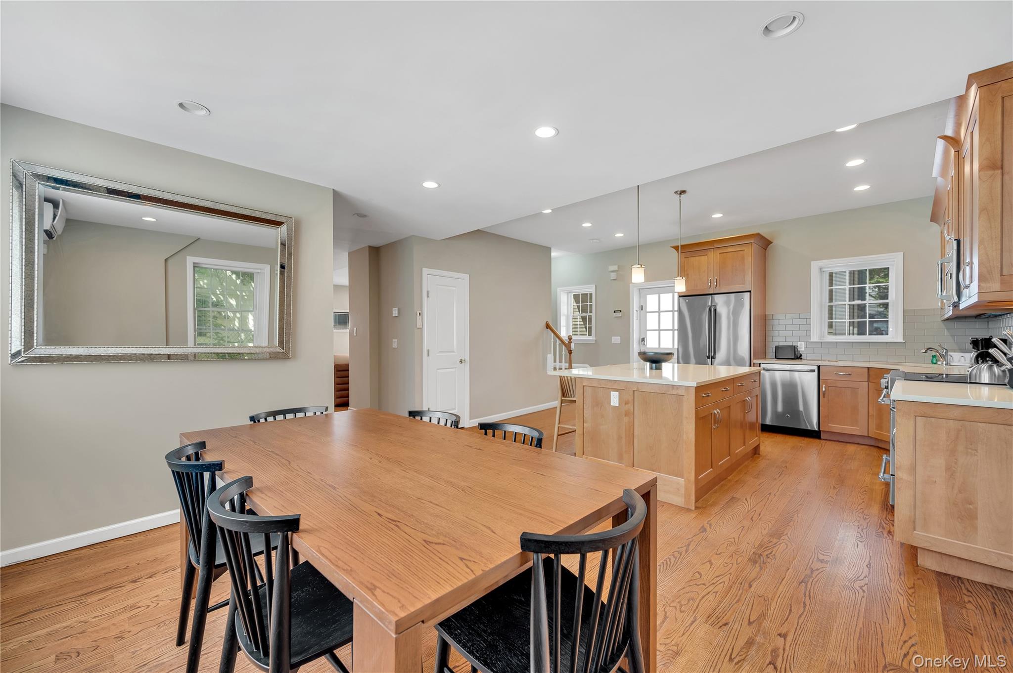422 Midland Avenue Rye, NY 10580 - Photo 7 of 24