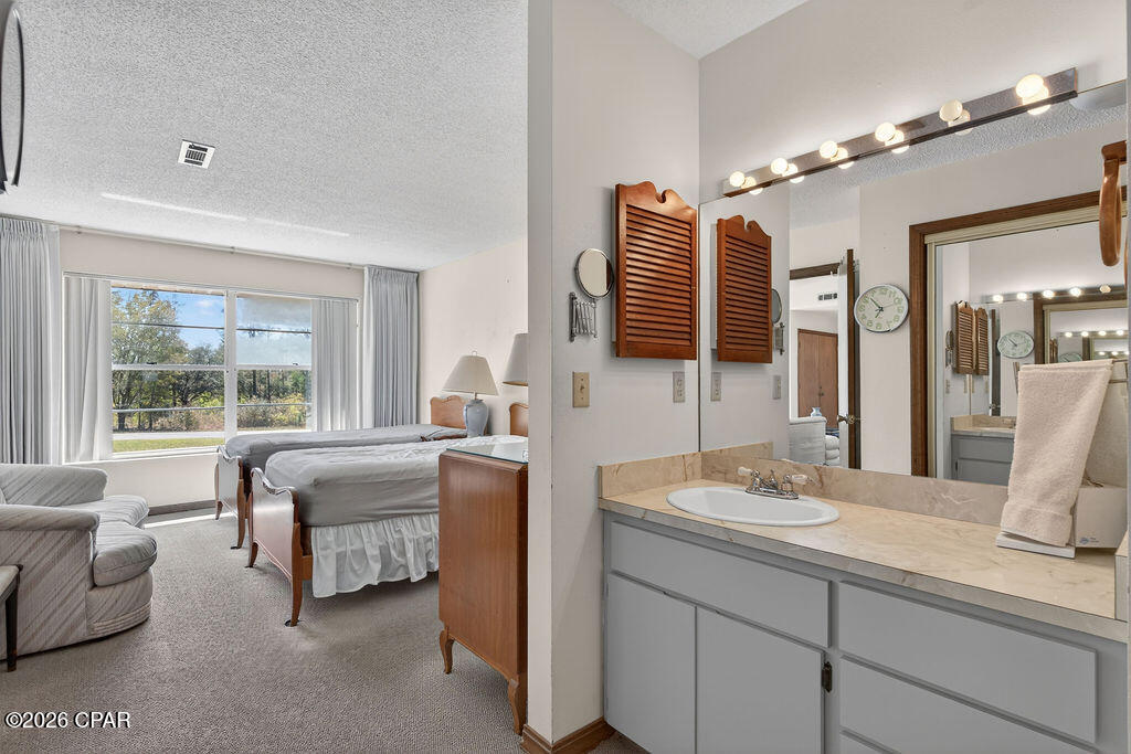 4006 Oak Hill Road Chipley, FL 32428 - Photo 20 of 44