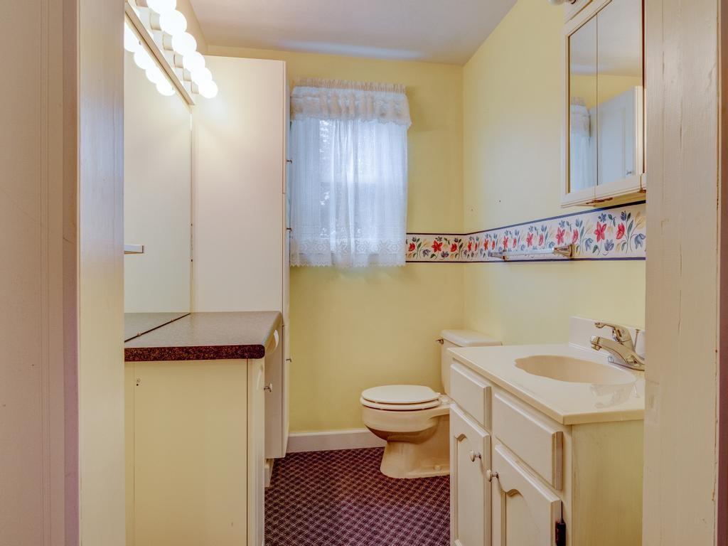 2296 Mercer Road New Brighton, PA 15066 - Photo 20 of 24 Gallery Image 20