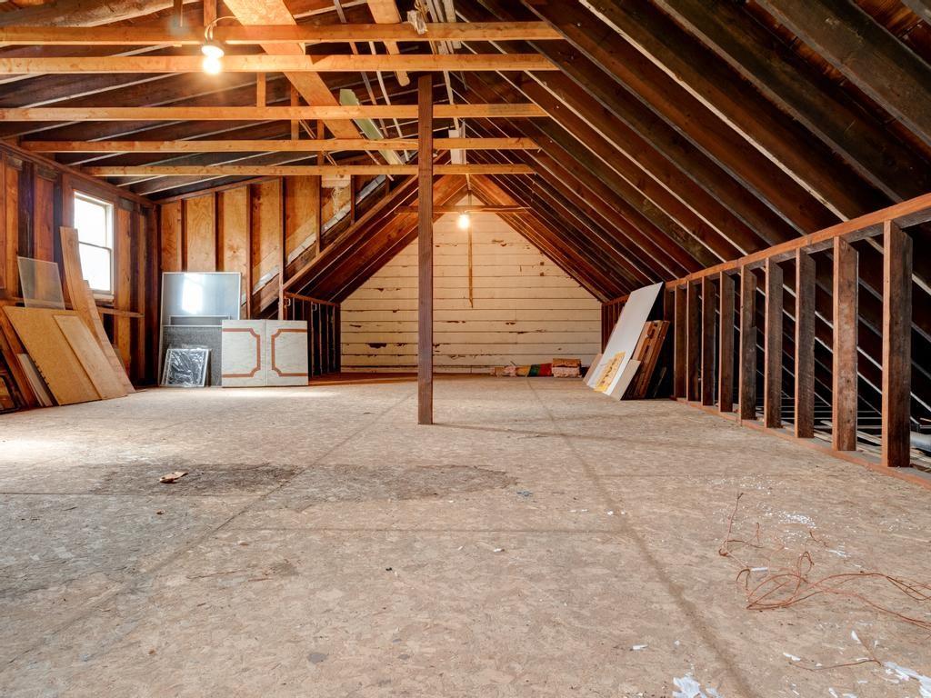 2296 Mercer Road New Brighton, PA 15066 - Photo 23 of 24 Gallery Image 23
