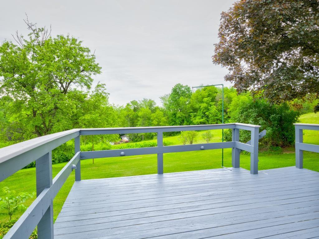 2296 Mercer Road New Brighton, PA 15066 - Photo 5 of 24 Gallery Image 5