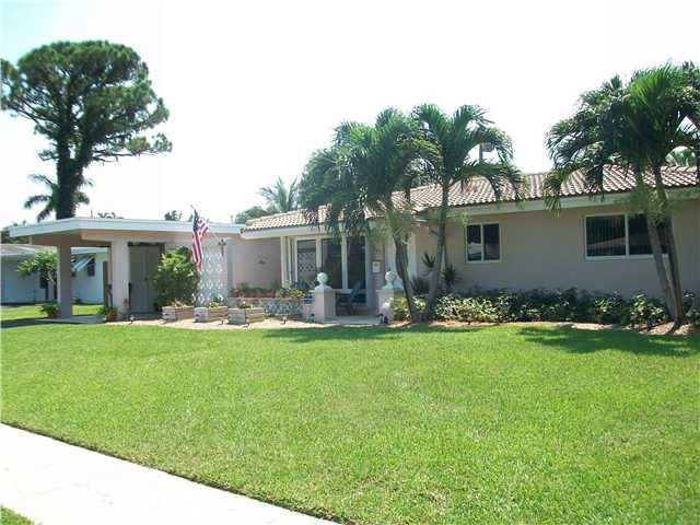 197 Southwest 7th Terrace Boca Raton, FL 33486 - Photo 1 of 22 Exterior Front