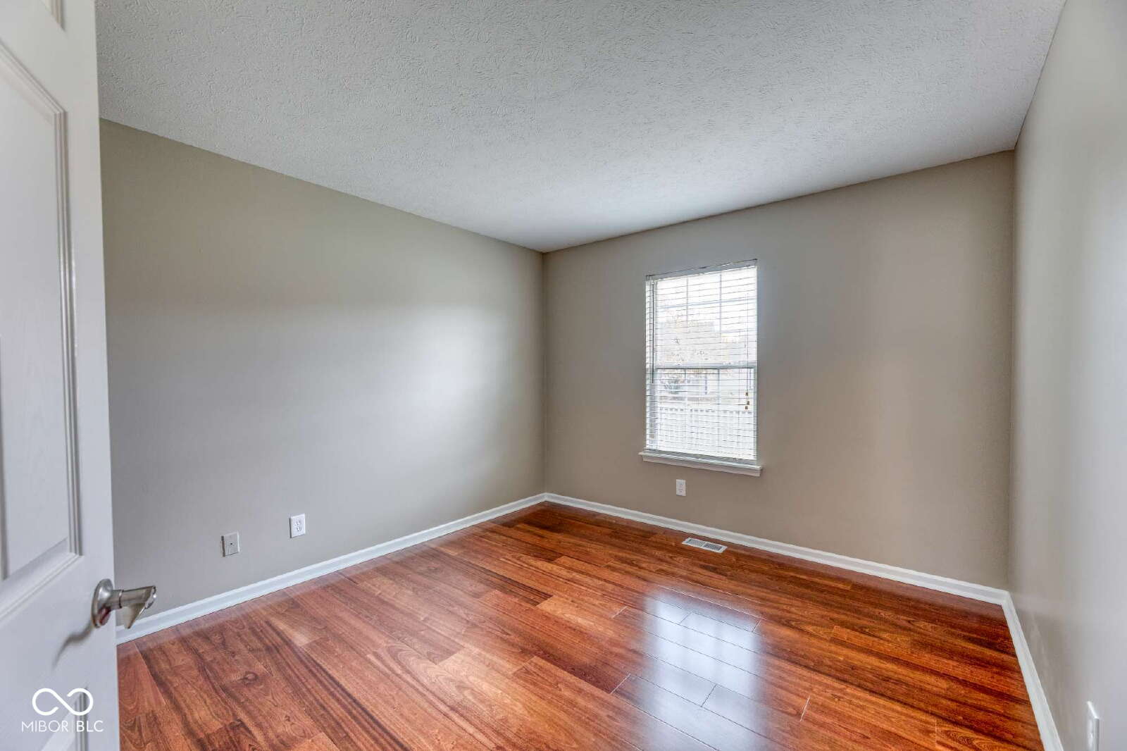 8496 Blacksmith Court Fishers, IN 46038 - Photo 14 of 23