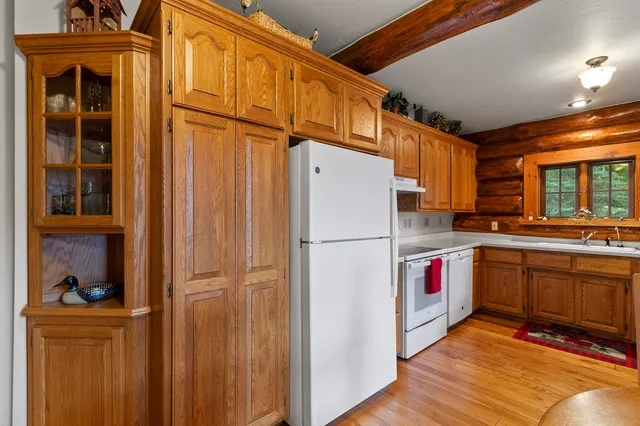 $949,900 | 15811 Cedar Ridge Lane, Mountain, WI 54149