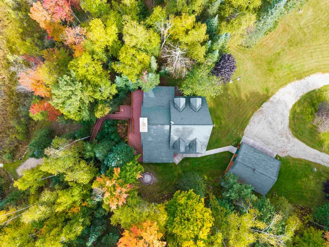 $949,900 | 15811 Cedar Ridge Lane, Mountain, WI 54149