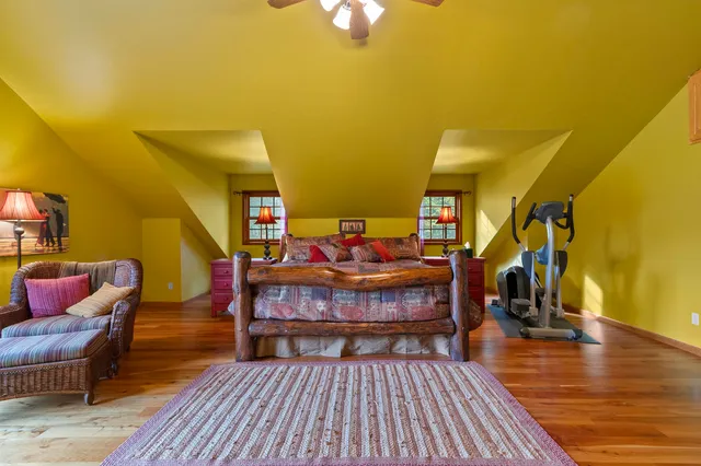 $949,900 | 15811 Cedar Ridge Lane, Mountain, WI 54149