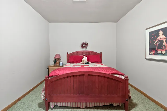 $949,900 | 15811 Cedar Ridge Lane, Mountain, WI 54149