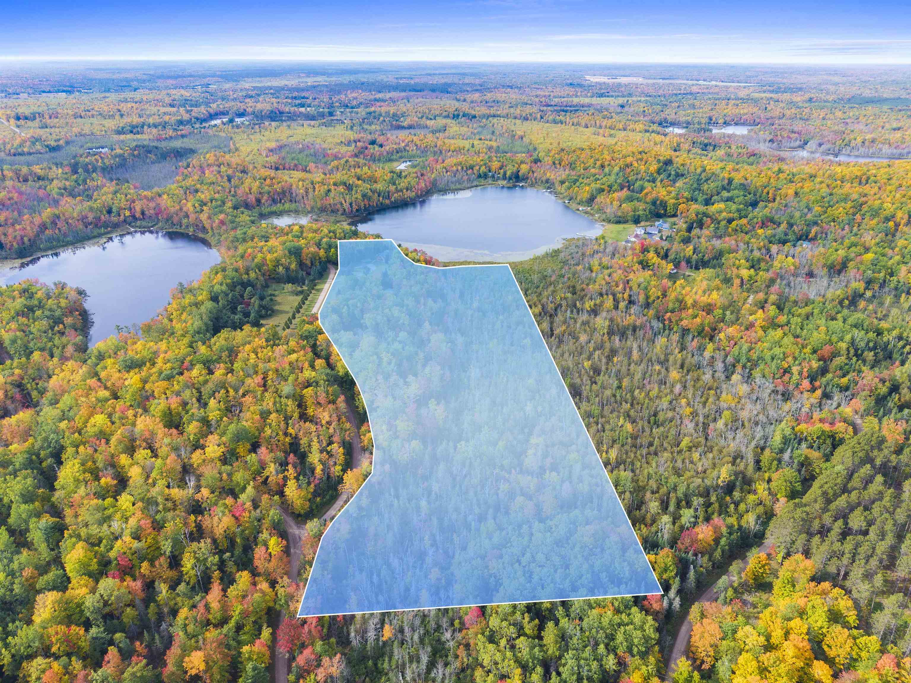 15811 Cedar Ridge Lane Mountain, WI 54149 - Photo 10 of 86