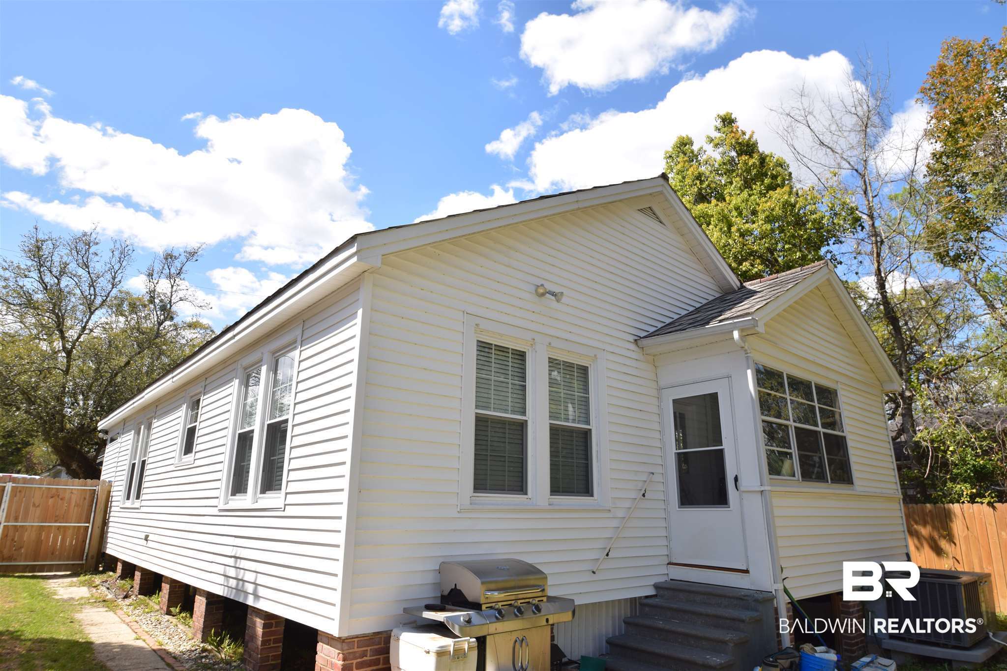 103 Crenshaw Street Mobile, AL 36606 - Photo 36 of 44