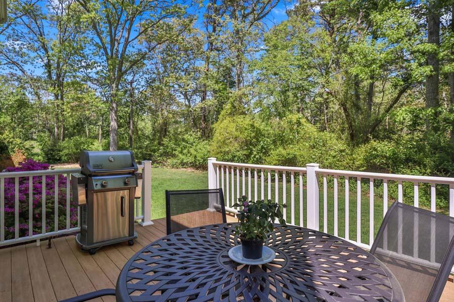 521 Harwich Road Brewster, MA 02631 - Photo 4 of 29 20230522131251737136000000-o