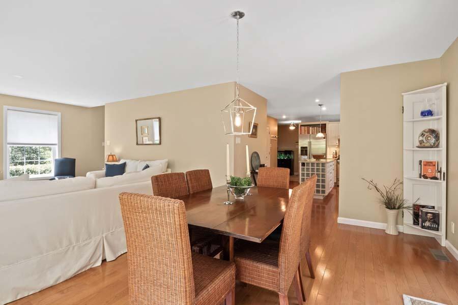 521 Harwich Road Brewster, MA 02631 - Photo 8 of 29 20230522131028802297000000-o