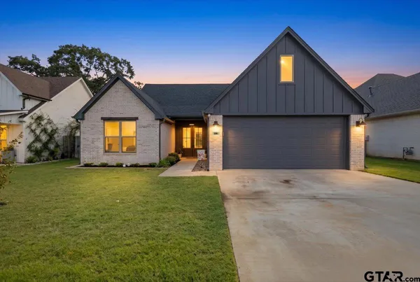 $439,500 | 236 Kaul Lane, Bullard, TX 75757