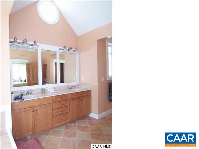 1356 Secretarys Road Charlottesville, VA 22902 - Photo 25 of 45 Master Bathroom showing high ceiling with Oriel Window