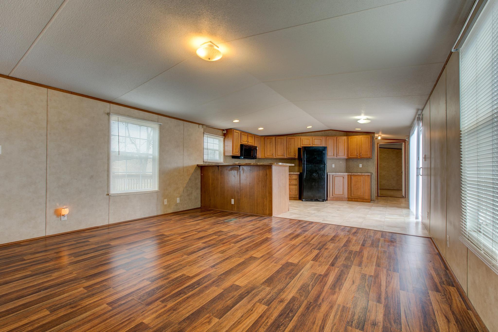 262 Crooksville Road Berea, KY 40403 - Photo 4 of 25 PWM27985_6_7