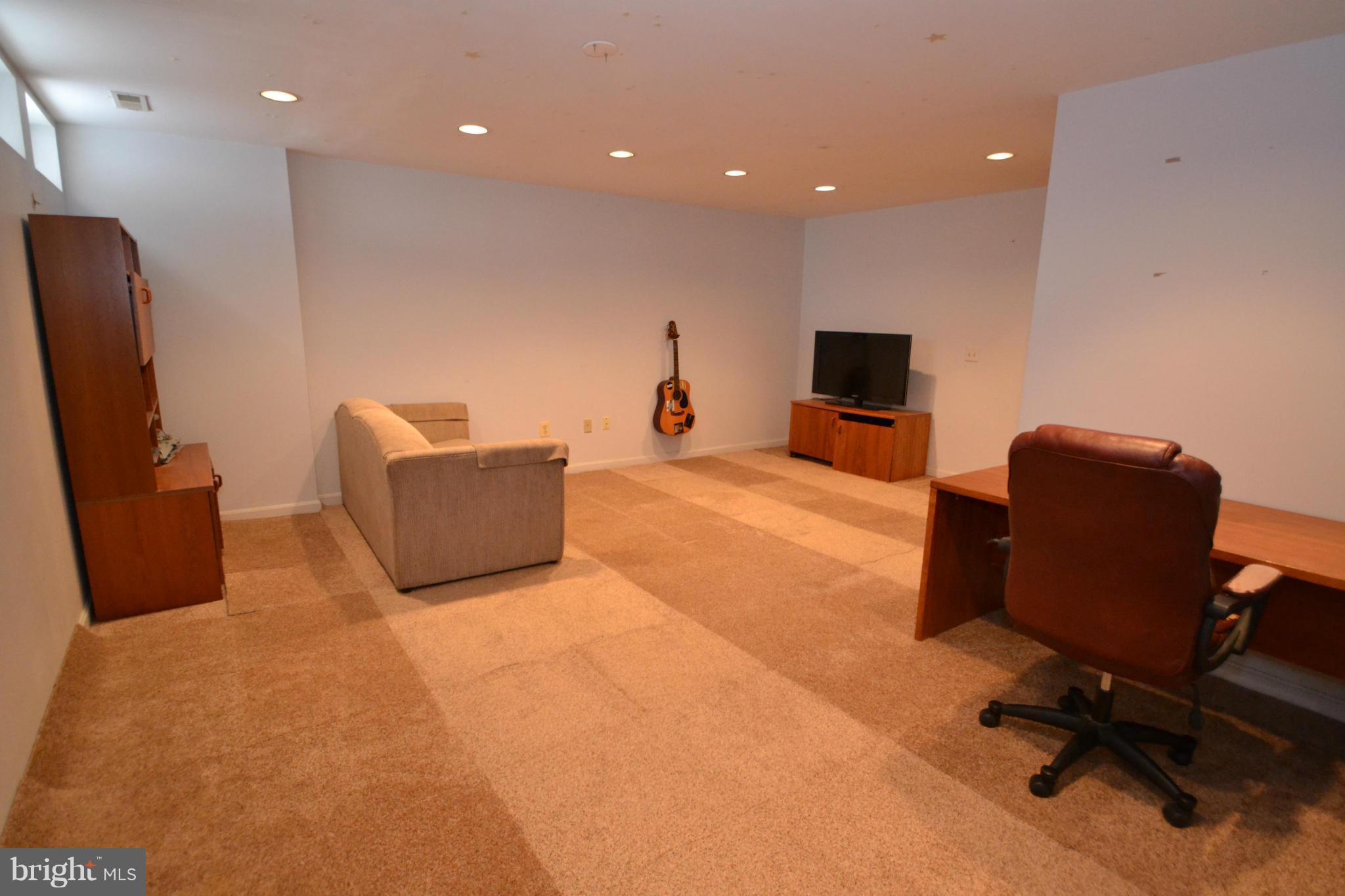 10931 Baskerville Road Reisterstown, MD 21136 - Photo 19 of 22 Basement