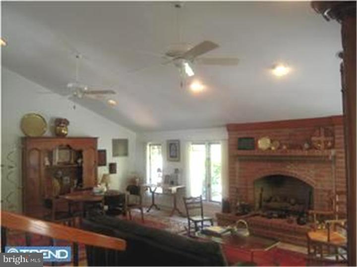 427 Upper Gulph Road Radnor, PA 19087 - Photo 11 of 16 Family Room