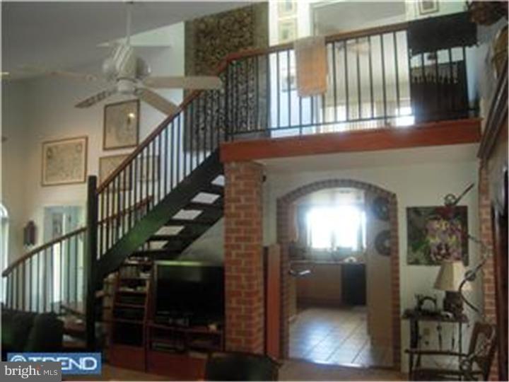 427 Upper Gulph Road Radnor, PA 19087 - Photo 10 of 16 Foyer