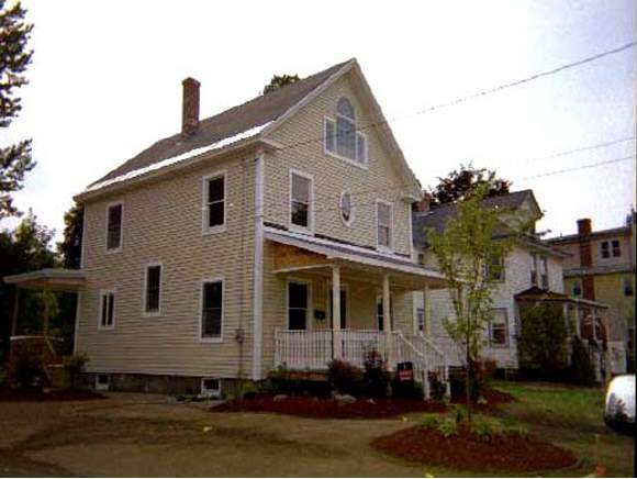 31 Library Street Hudson, NH 03051 - Photo 1 of 1